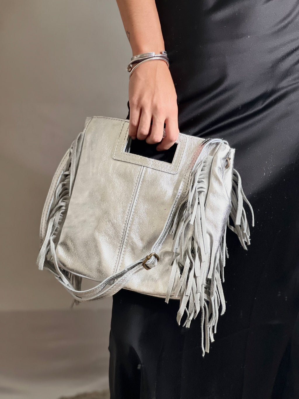 Sac Velvet Argenté à franges - Modine Studio