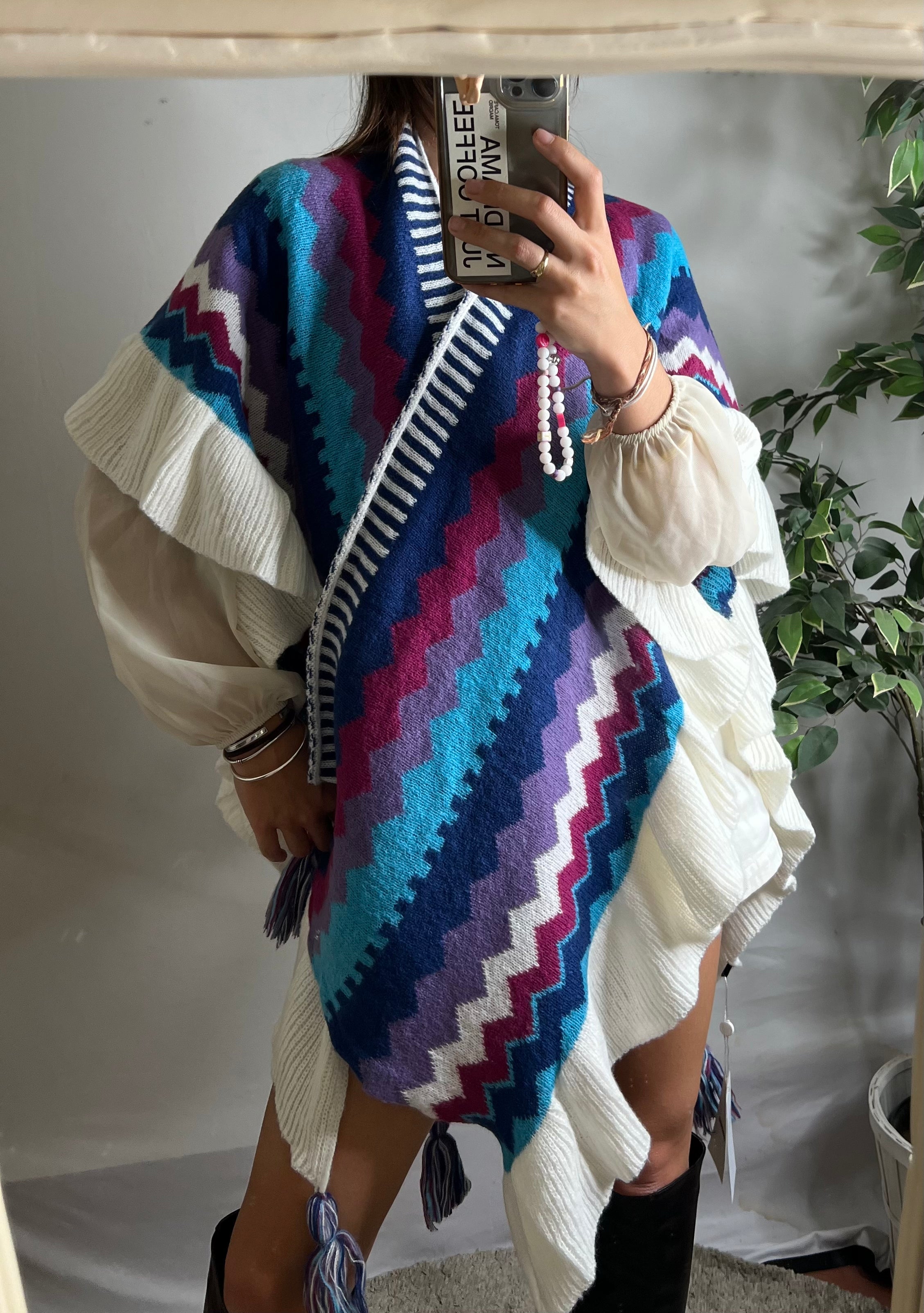 Poncho ARIEL Modine Studio