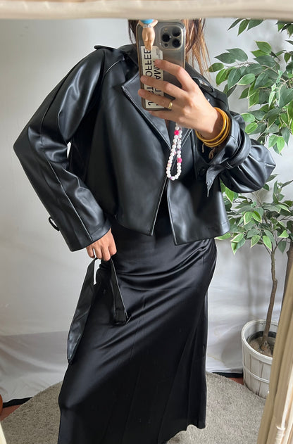 Veste en cuir courte oversize